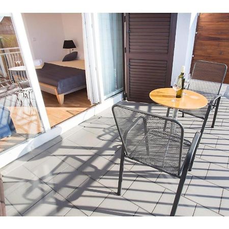 Lanterna Rooms Turanj Exterior photo